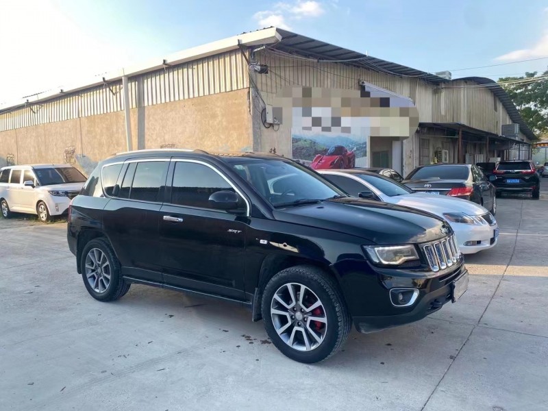 南寧13年Jeep指南者2