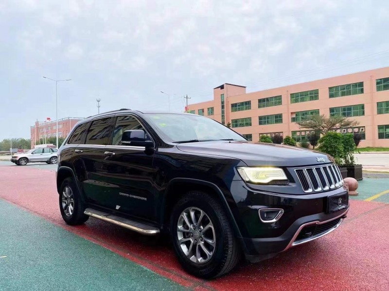 濟南14年Jeep大切諾基2