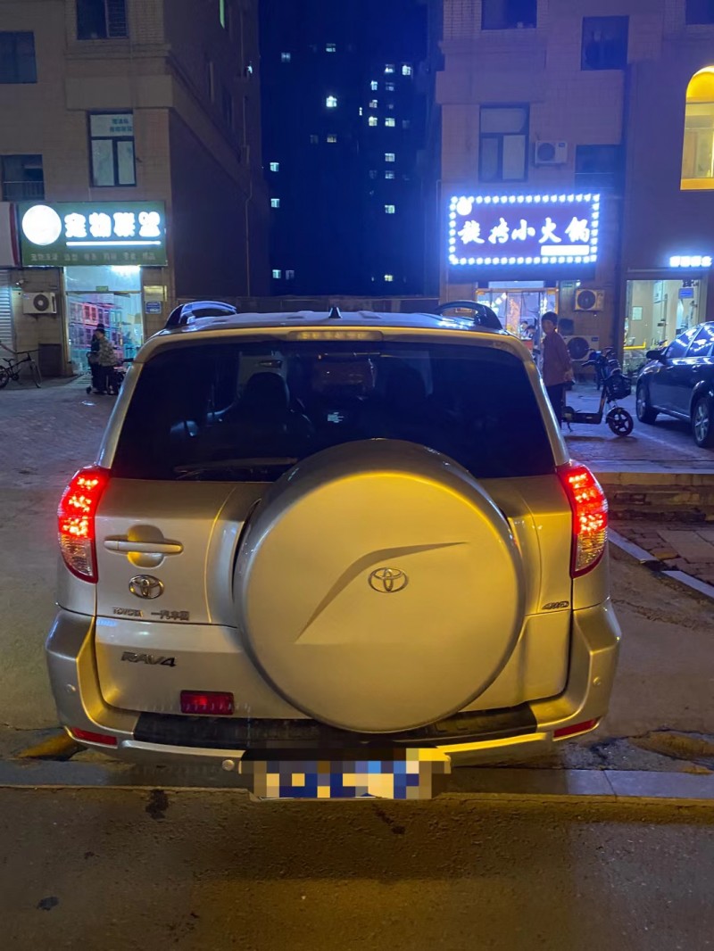臨沂12年豐田RAV46