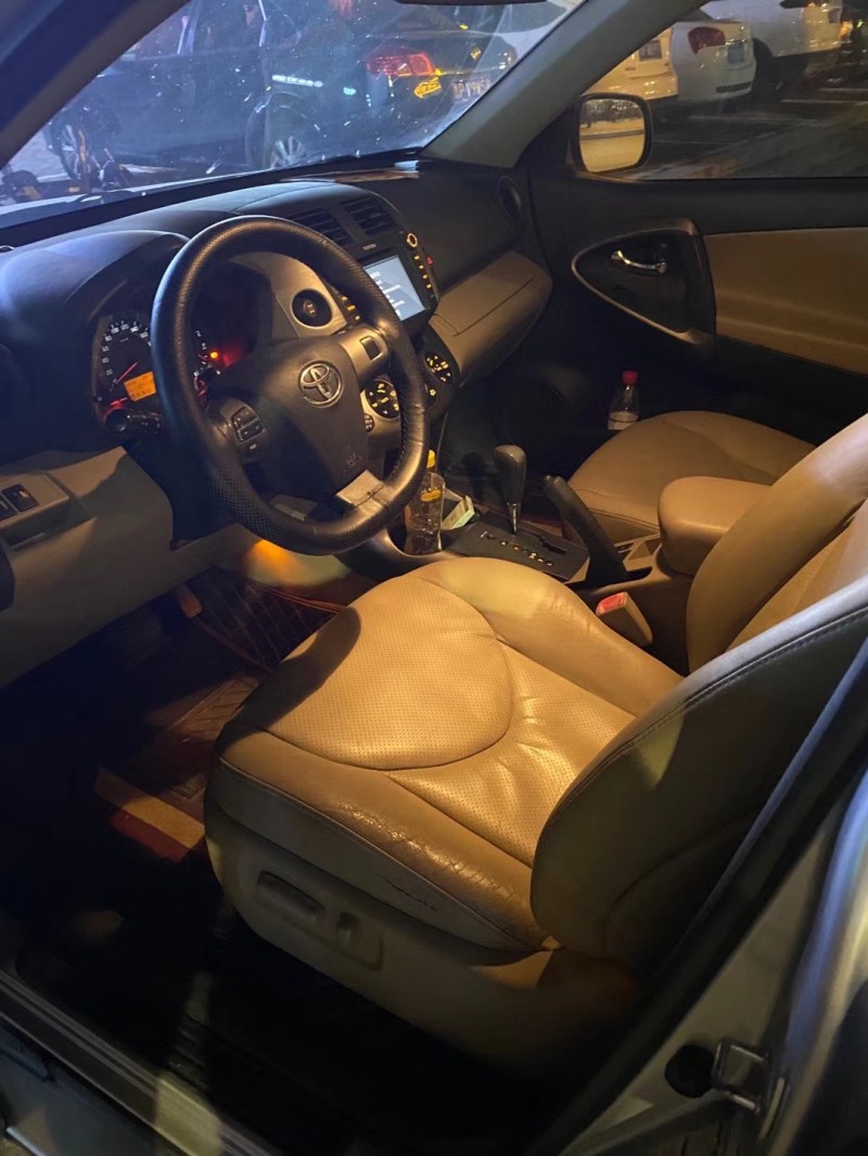 臨沂12年豐田RAV47