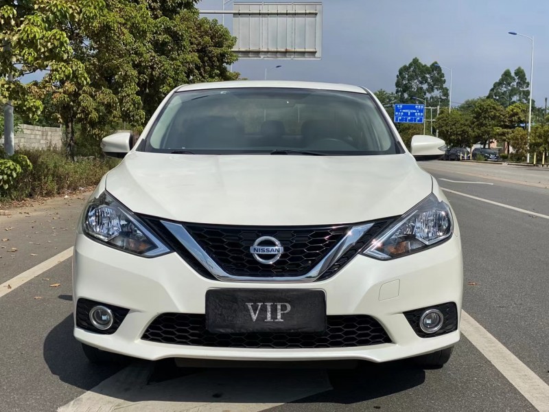 柳州17年日產軒逸1