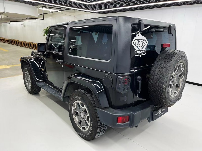 保定13年Jeep牧馬人8