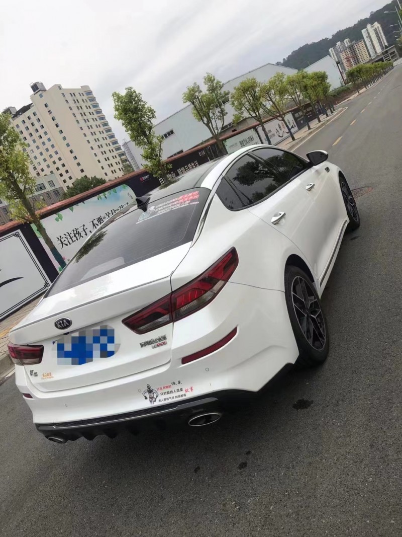 瀘州19年起亞K56