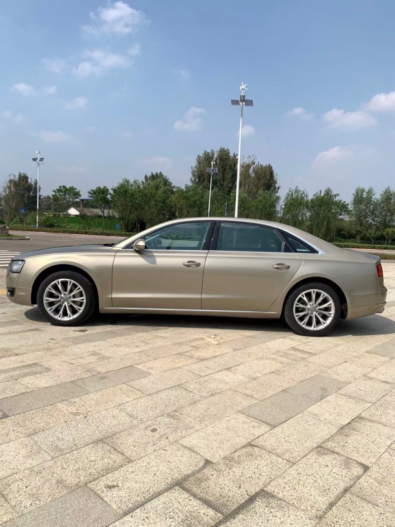 枣庄11年奥迪A8L7