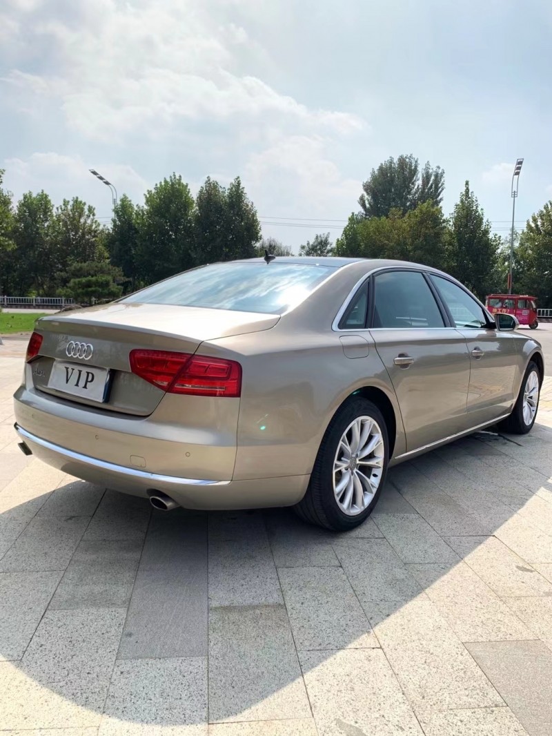 枣庄11年奥迪A8L9