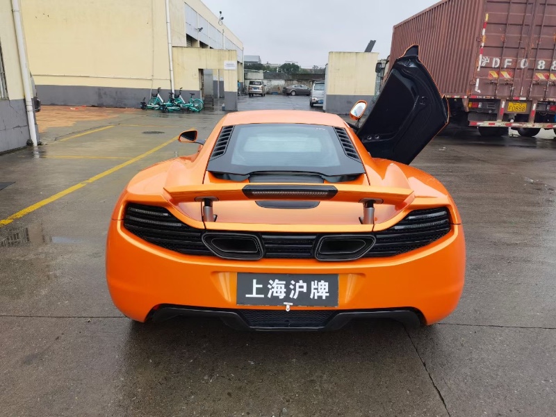 上海14年邁凱倫12C2