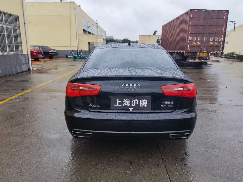 上海13年奧迪A6L3