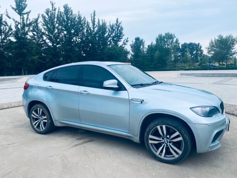 青島13年寶馬X6 M2