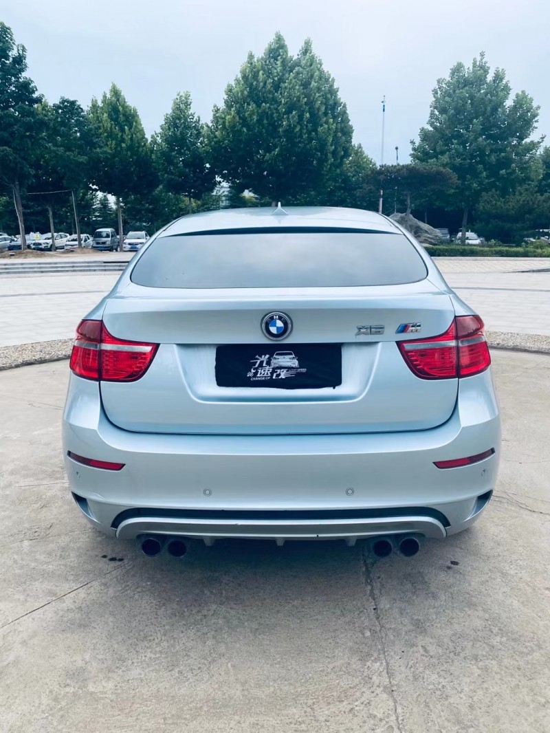 青島13年寶馬X6 M9