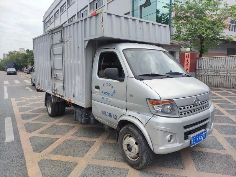 東莞19年長安汽車神騏T203