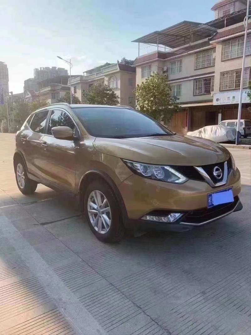 南寧16年日產逍客2