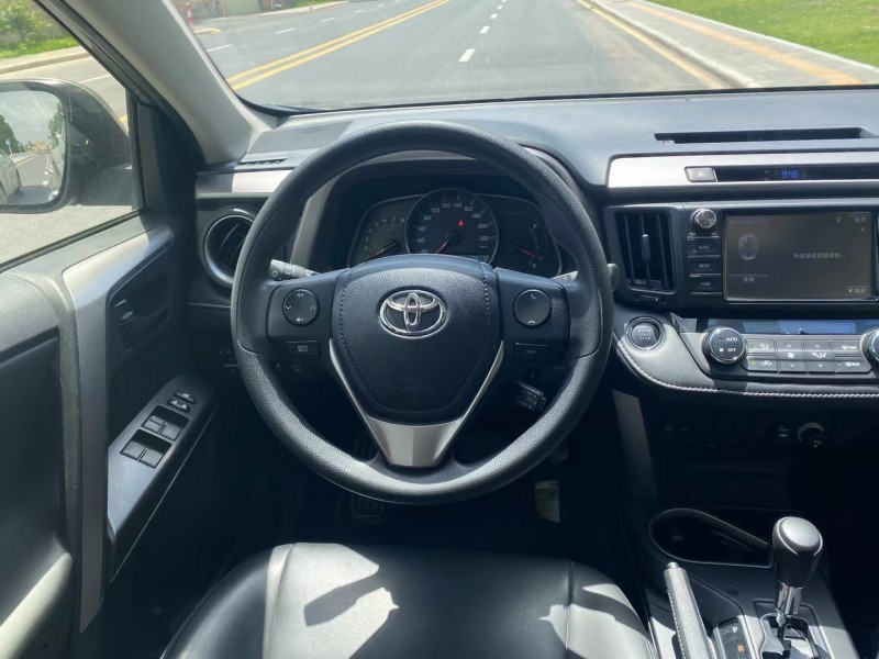 廣州19年豐田RAV4榮放5