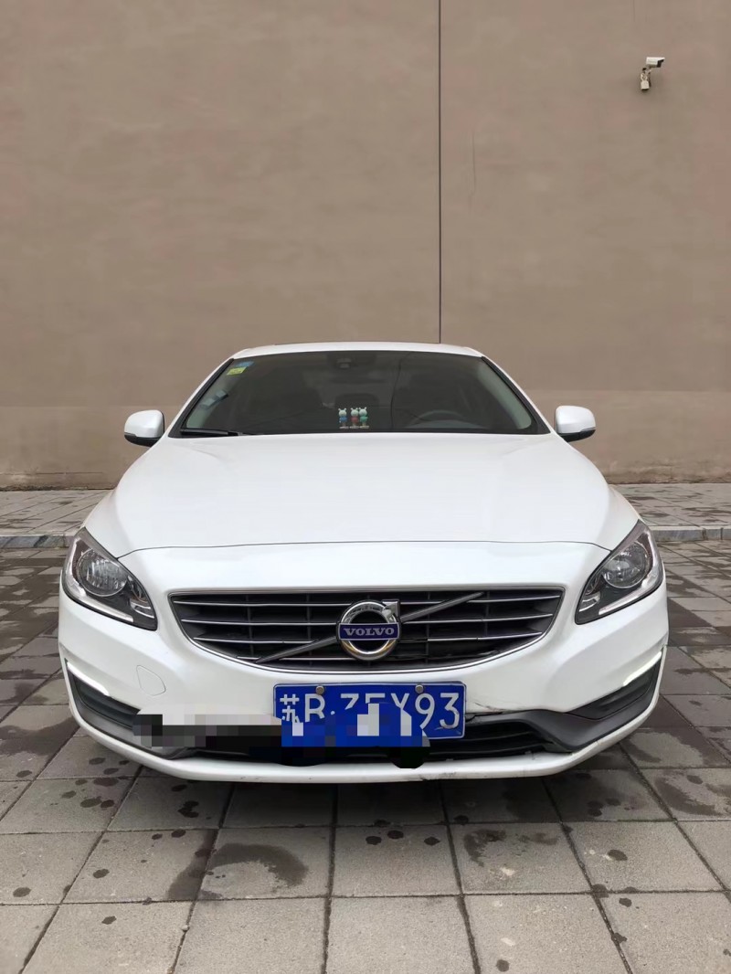營口16年沃爾沃S60L1