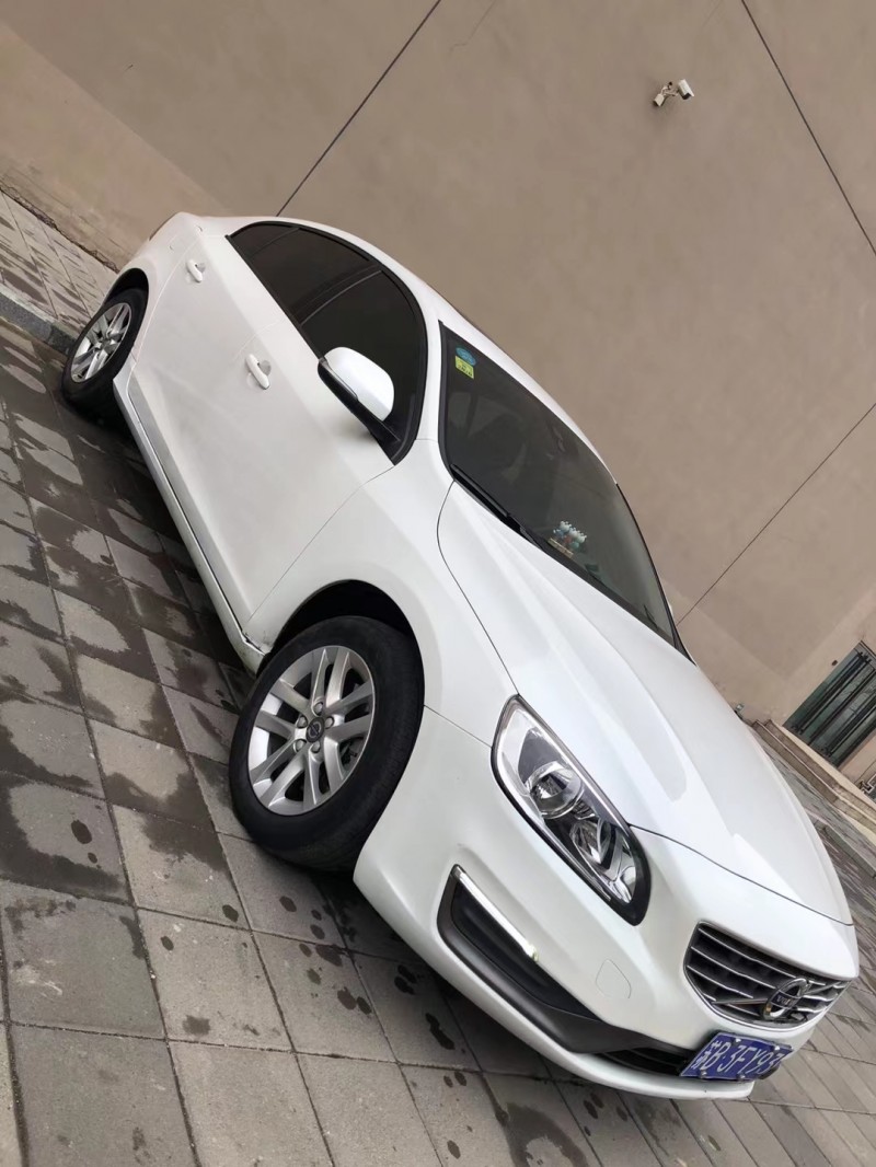 營口16年沃爾沃S60L2