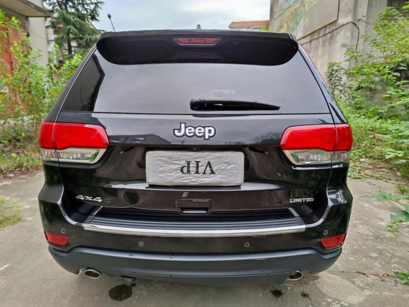 北京17年Jeep大切諾基1