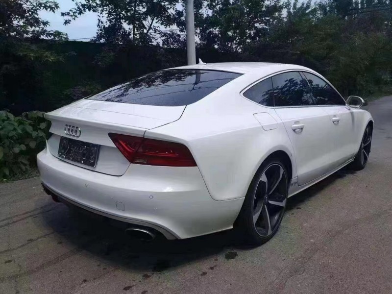 濟寧12年奧迪A7L2