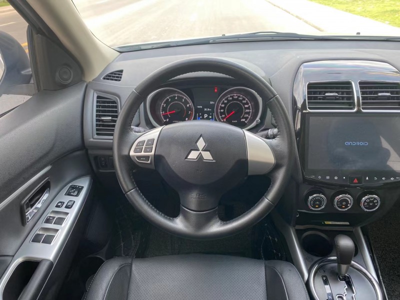 广州20年三菱劲炫3