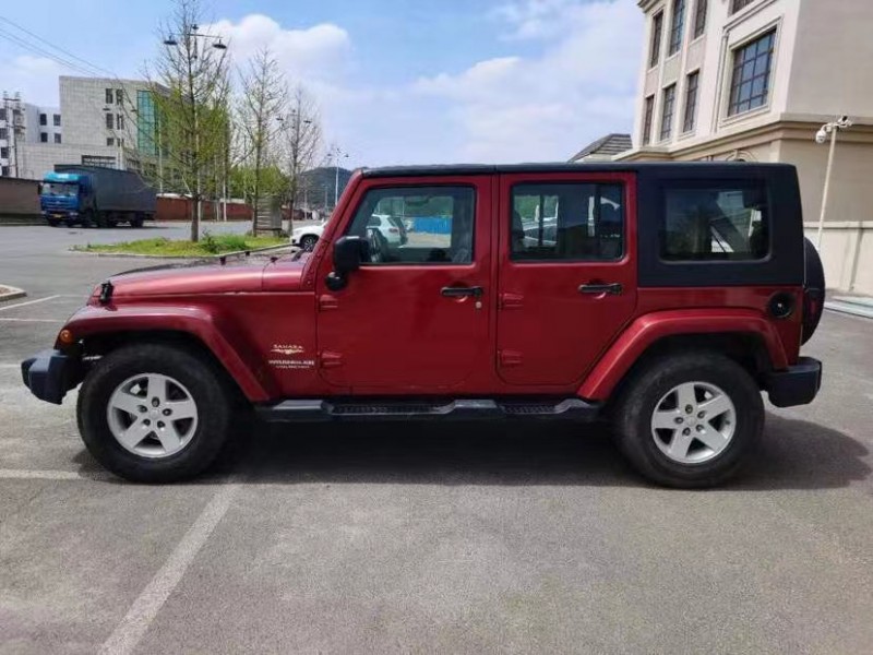 湖州10年Jeep大切諾基3