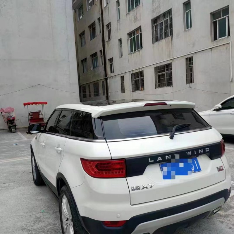 貴陽16年陸風X74