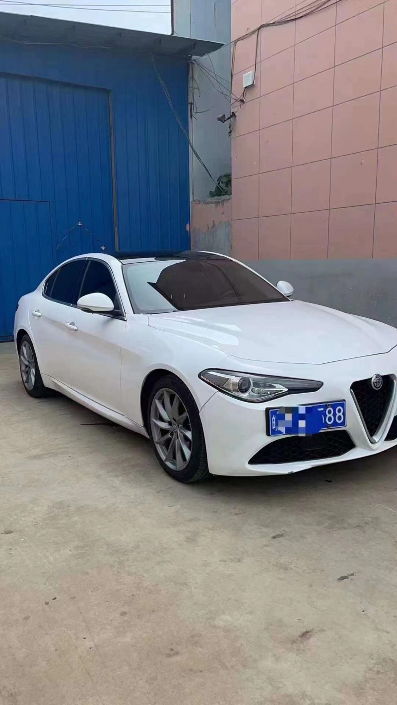 北京18年阿爾法·羅密歐ALFA 1562