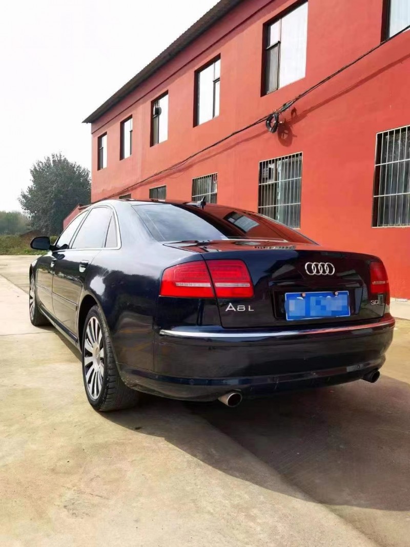 太原10年奧迪A8L7