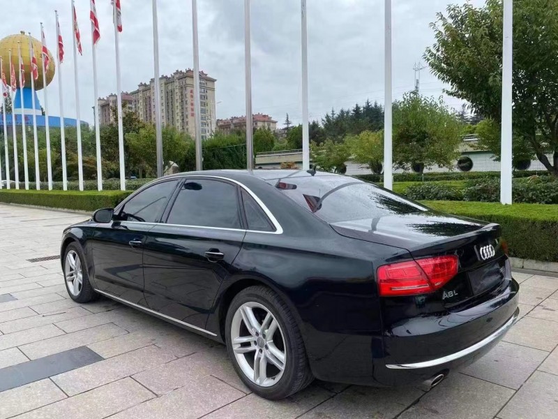 聊城11年奧迪A8L2