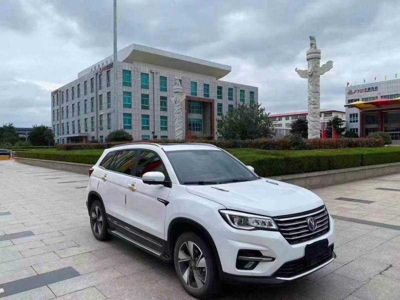 臨沂19年長安汽車CS752