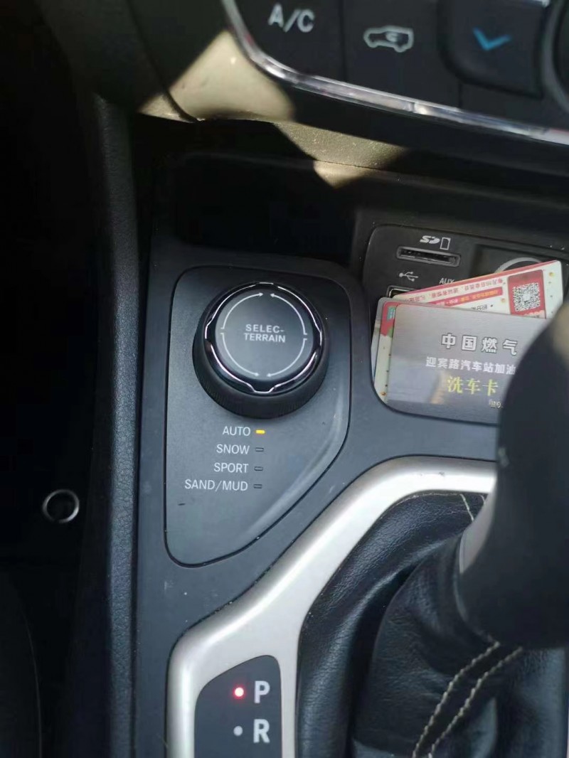 長沙17年Jeep自由光5