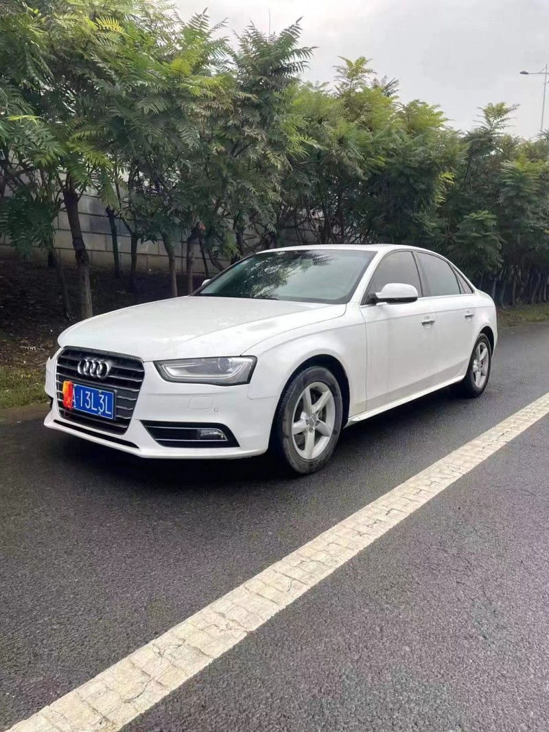 保定15年奧迪A4L3
