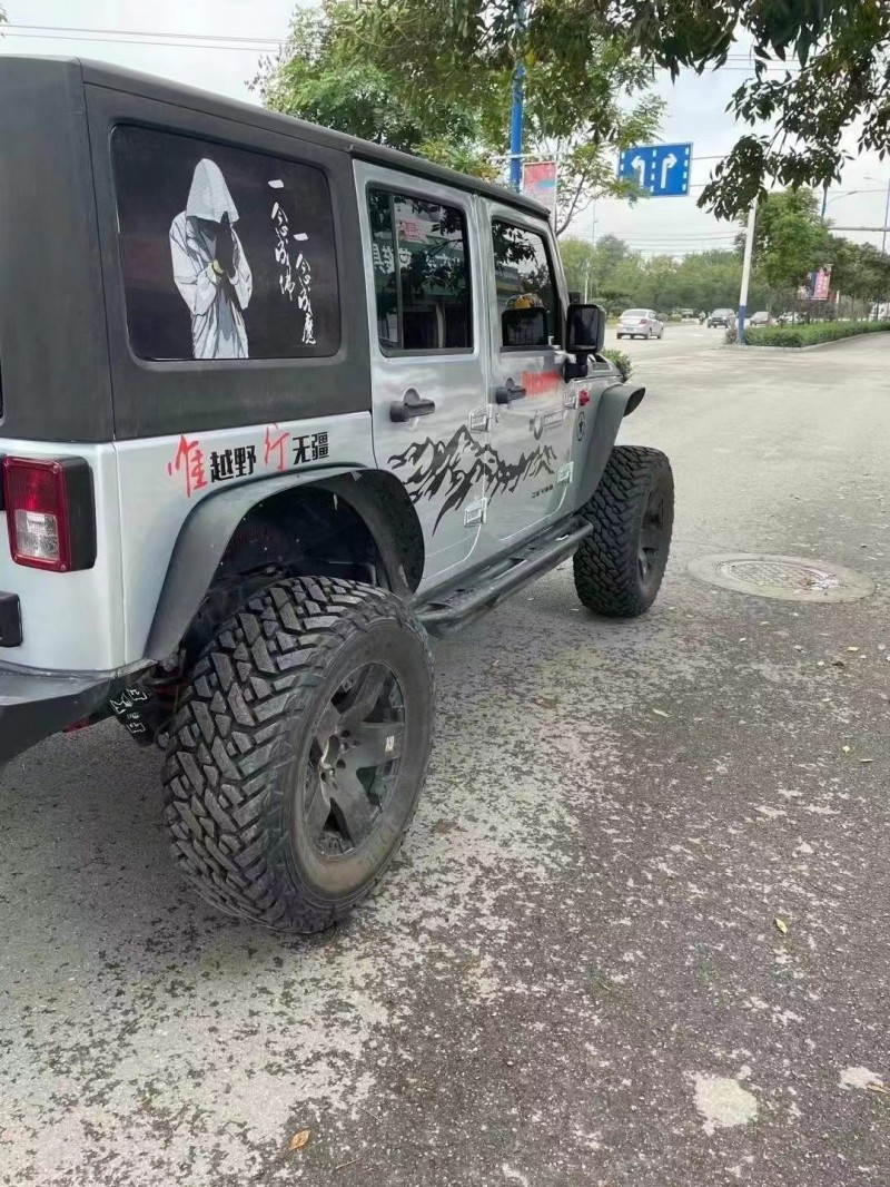 唐山13年Jeep牧馬人8