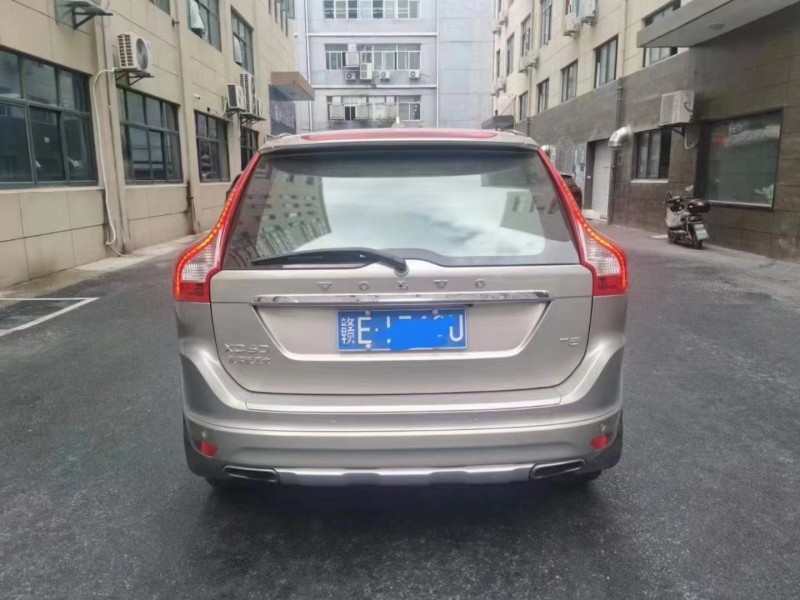 溫州15年沃爾沃XC608