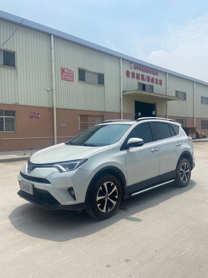 東莞18年豐田RAV4榮放2