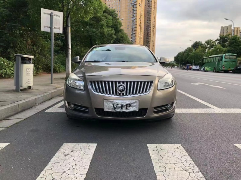 長沙10年別克君威1