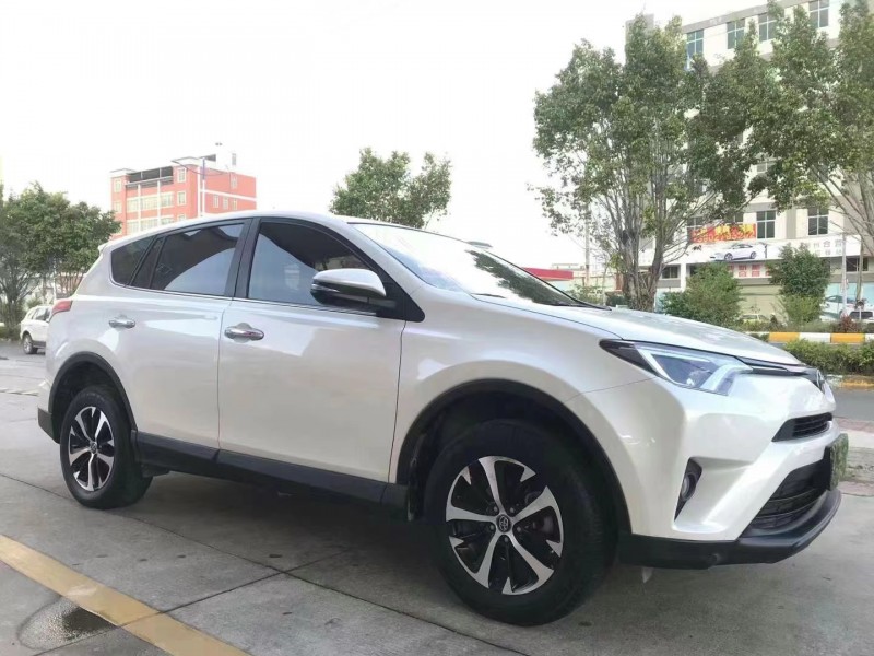 韶關18年豐田RAV43