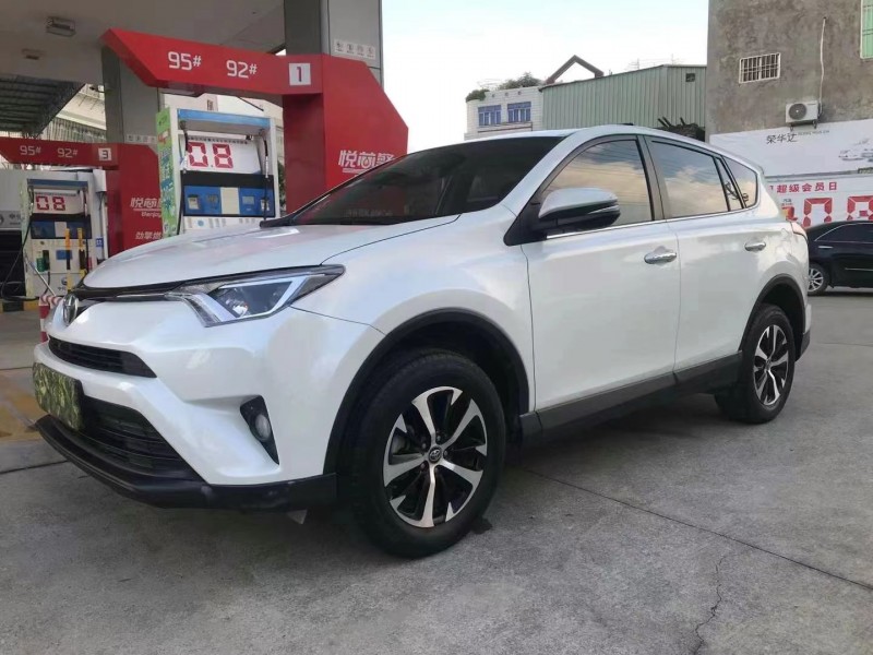 韶關18年豐田RAV44