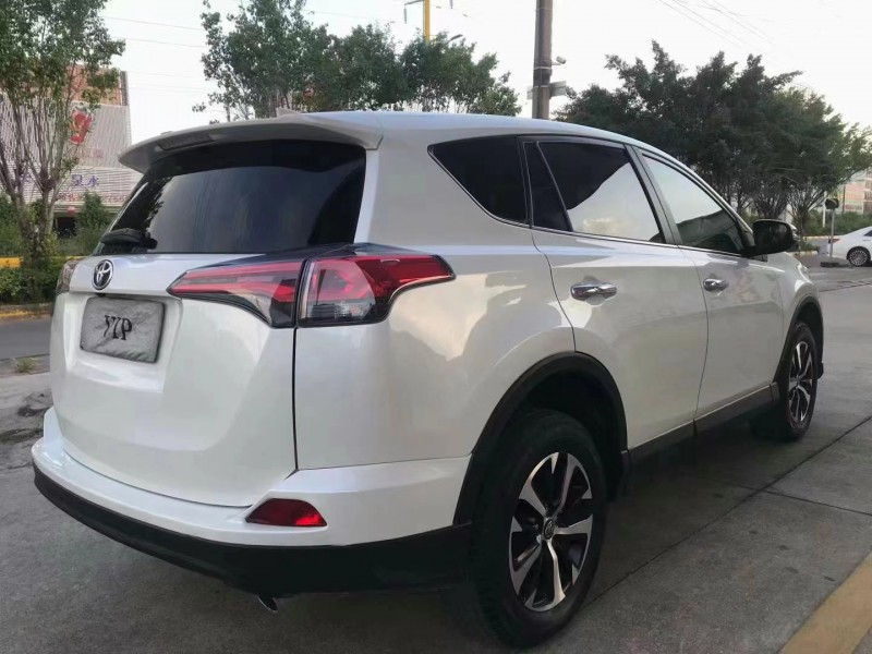 韶關18年豐田RAV41