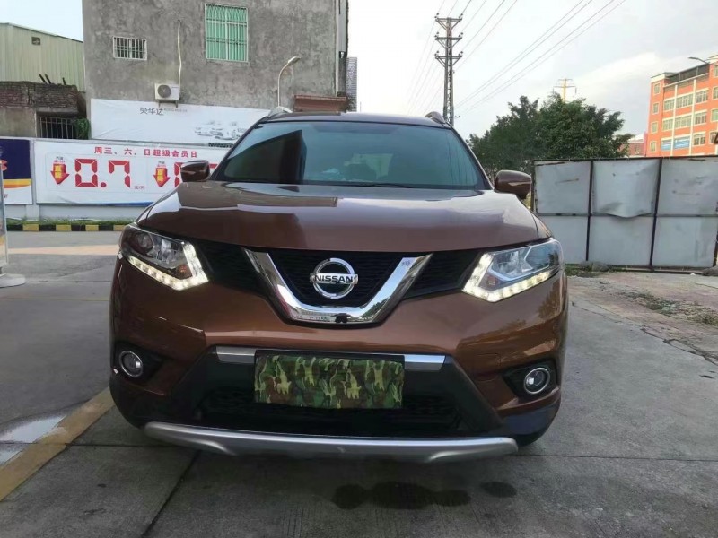中山14年日產奇駿1