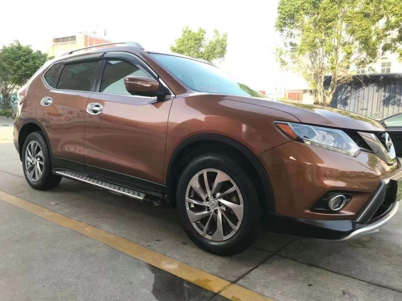 中山14年日產奇駿2