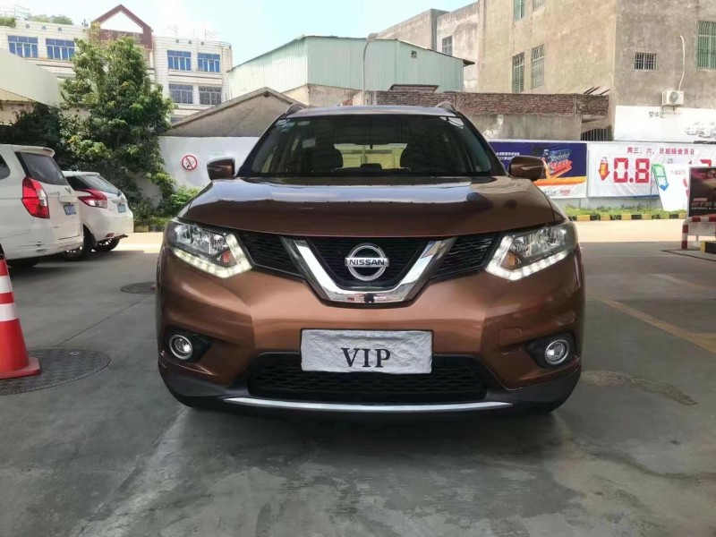 中山16年日產奇駿1