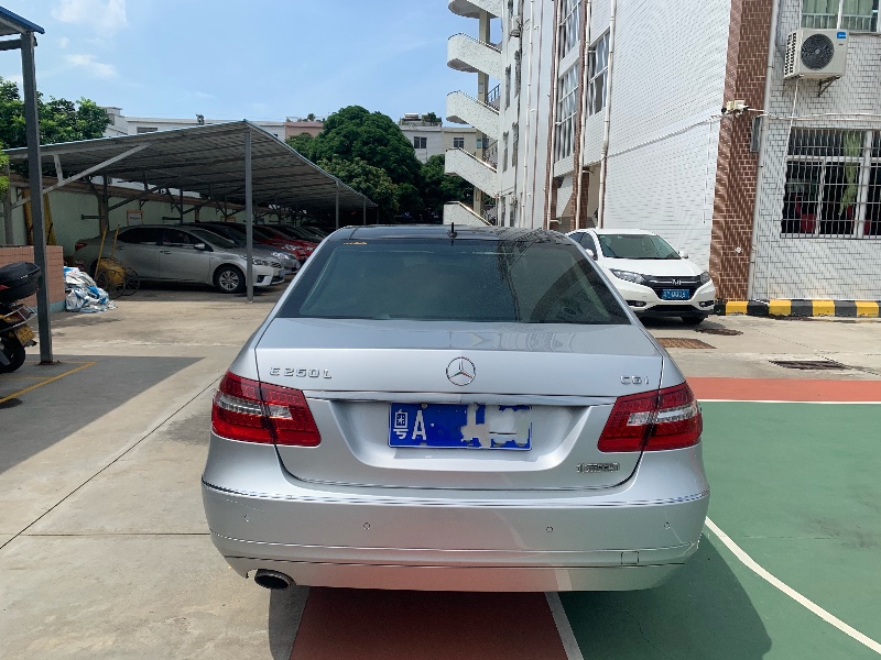深圳12年奔馳E6