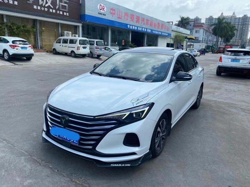 廣州20年長安汽車逸動3