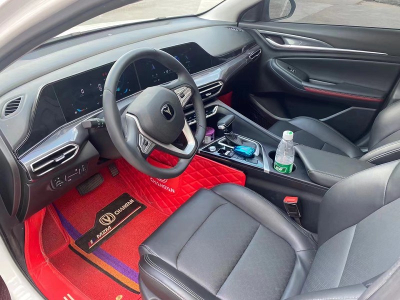 廣州20年長安汽車逸動8