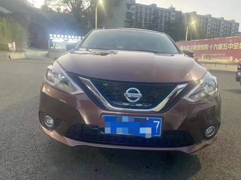 銅仁16年日產軒逸1
