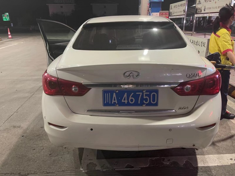 重慶16年英菲尼迪Q50L6
