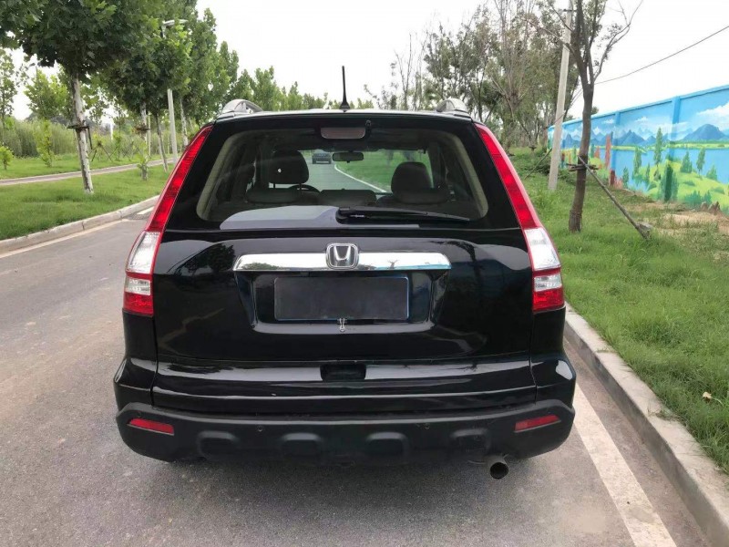 青島09年本田CR-V5