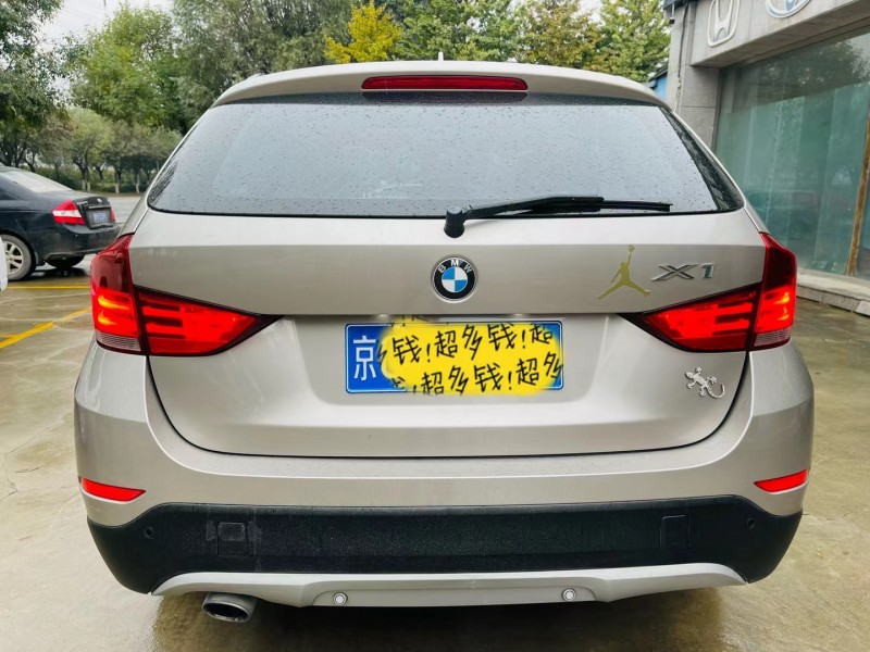 北京14年寶馬X18