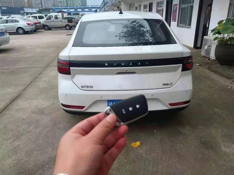 洛陽21年寶駿RC55