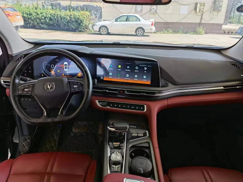 滄州19年長安汽車CS755