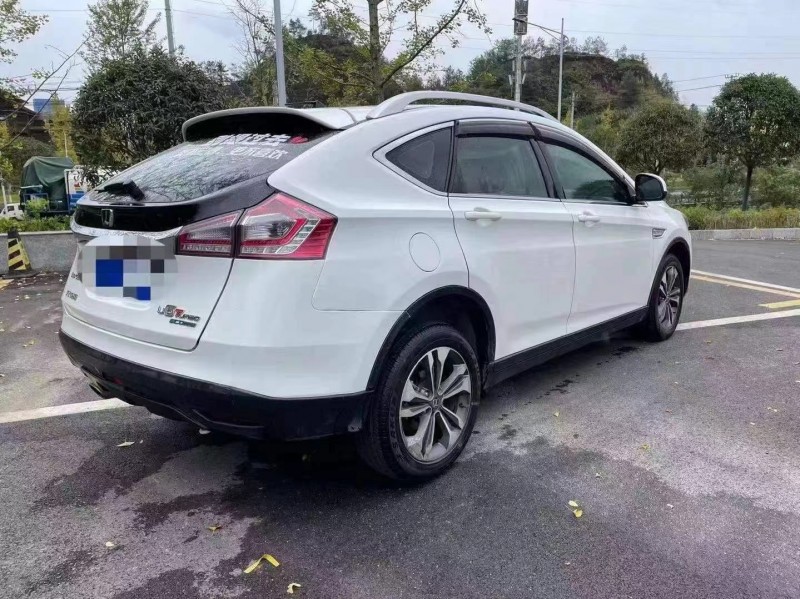 仙桃16年納智捷優6 SUV9