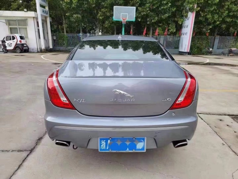 聊城15年捷豹XJL9